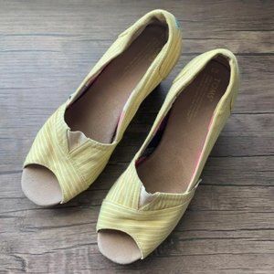 Yellow White Peep Toe Wedges